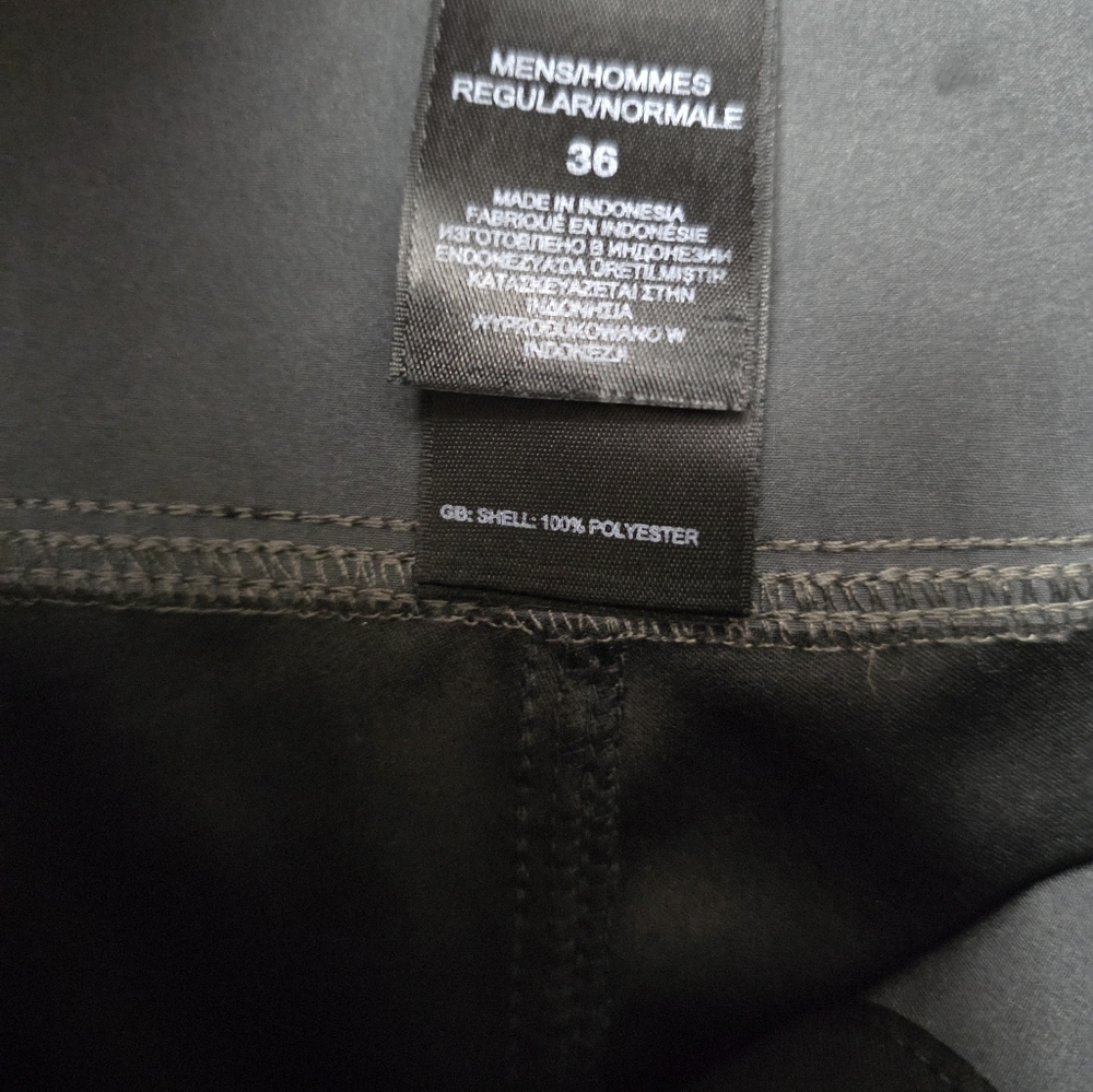 The Northface Black Casual Shorts sz 36 - Picture 4 of 7
